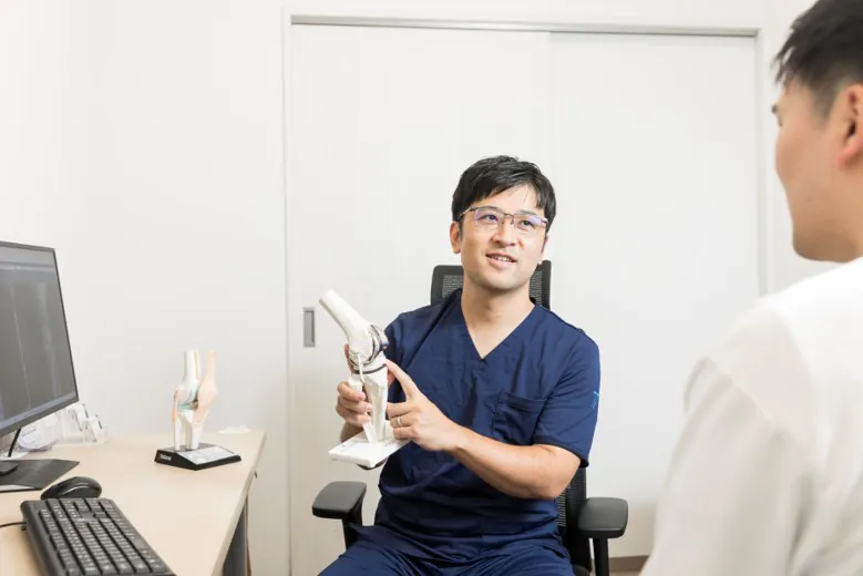 人工膝関節置換術とは